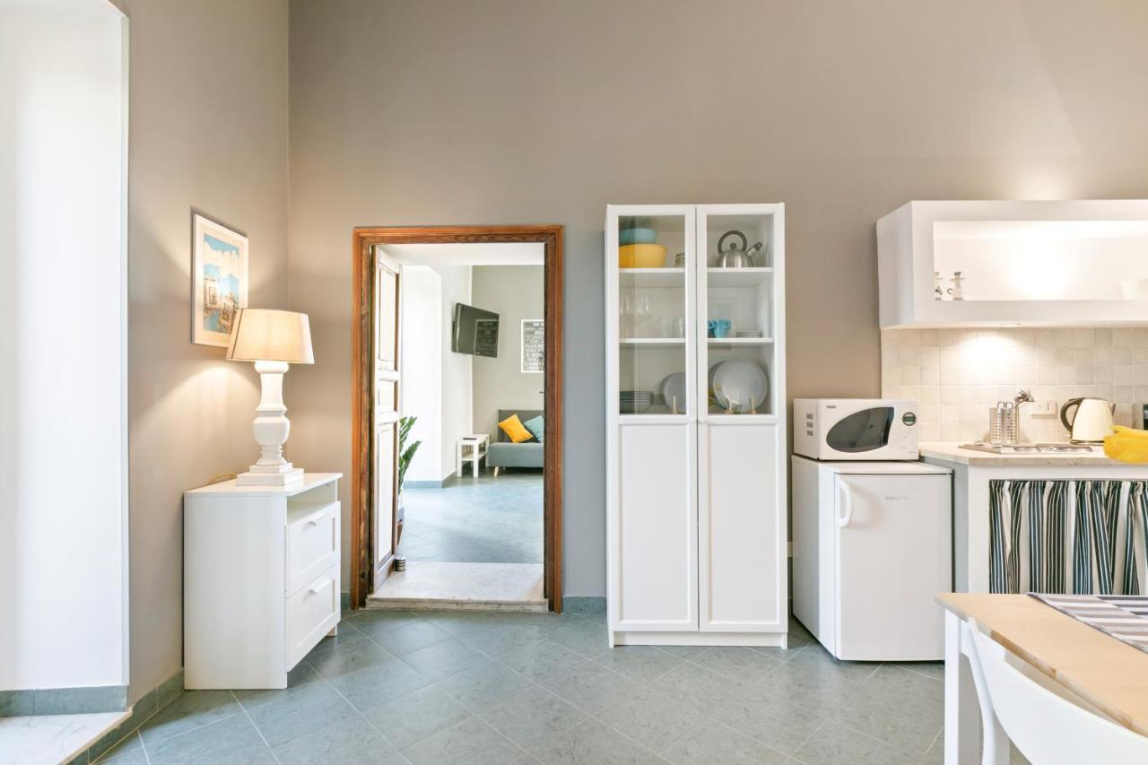 Ferienwohnung Stylish Flat Maqueda Palermo Exterior foto